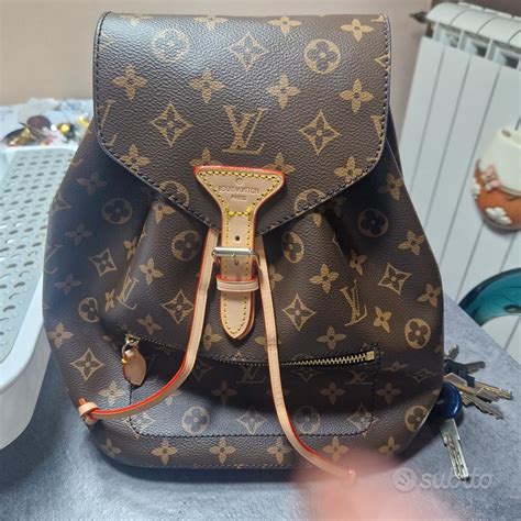 louis vuitton zainetto donna con la striscia in mezzo|Louis Vuitton.